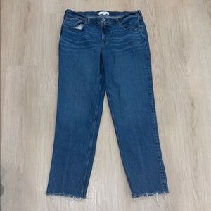 Abercrombie and Fitch 32 The 90s Straight Mid rise Classic l Blue Women's Jeans